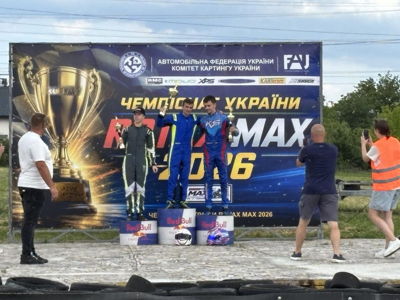 Змагання з автомобільного спорту (картинг) відбулися в Полтаві